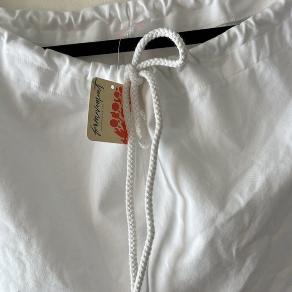 Free People Movement Drawstring oversized shorts. NWT. White. - Picture 5 of 8